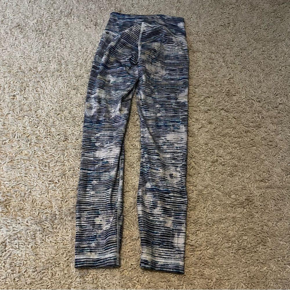 Lululemon High Times Pant *Full-On Luxtreme Blurry Belle Multi size 4